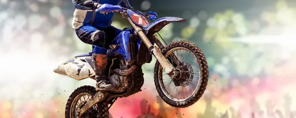 En quoi le motocross freestyle repousse-t-il les limites de la creativite en moto